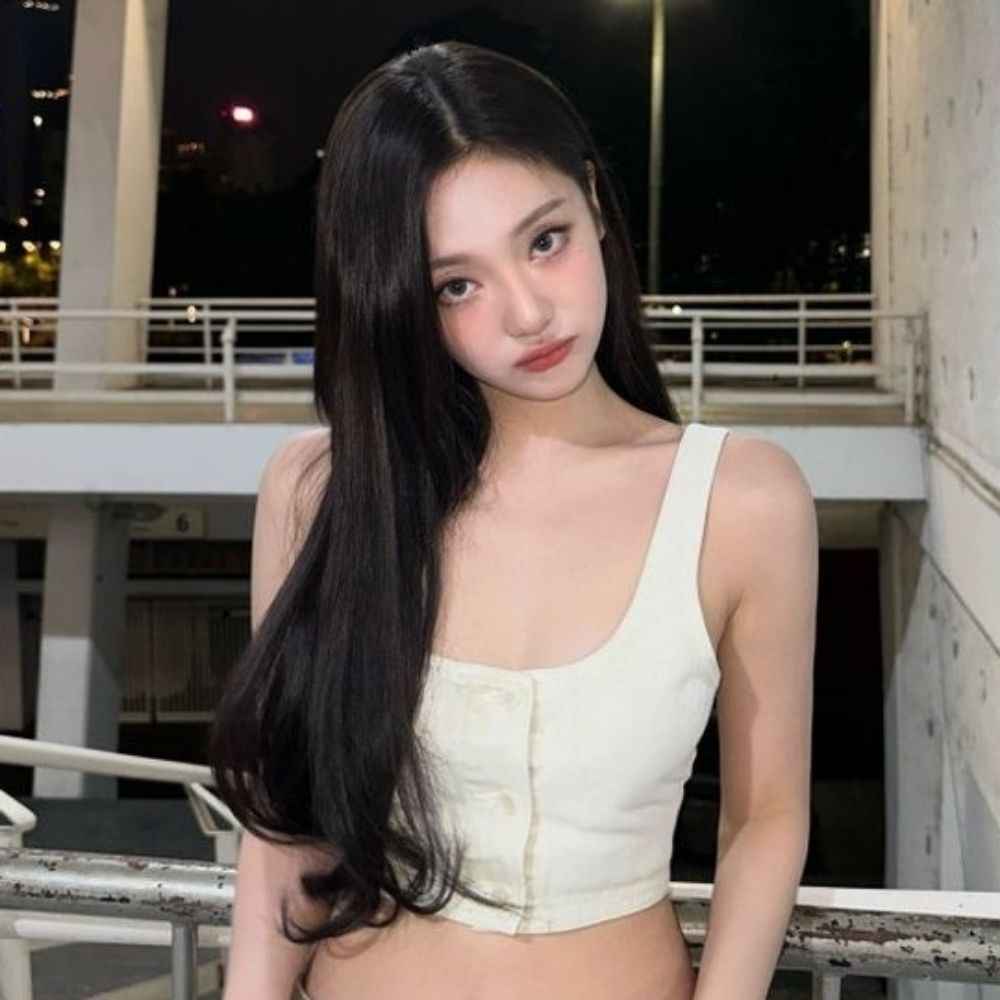 ⋆