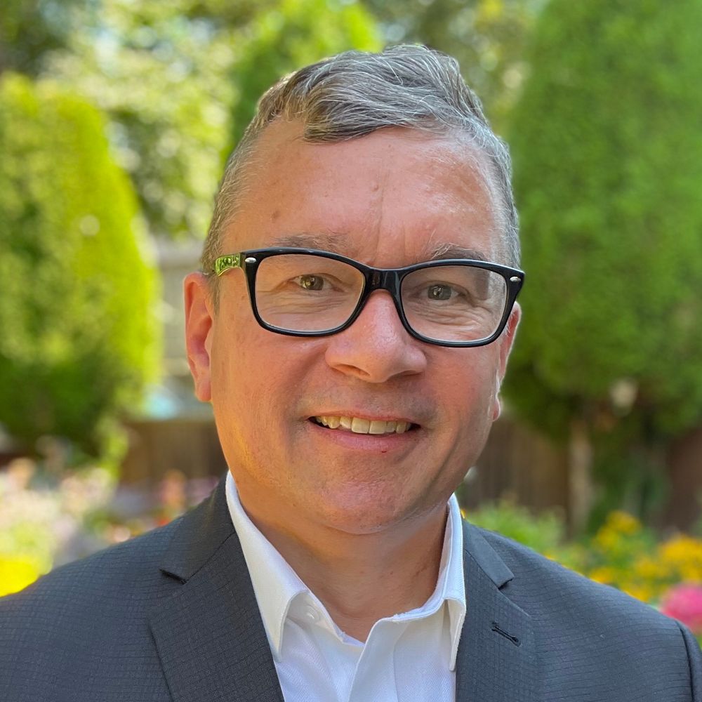 Mike Klassen 麥嘉信 🇨🇦