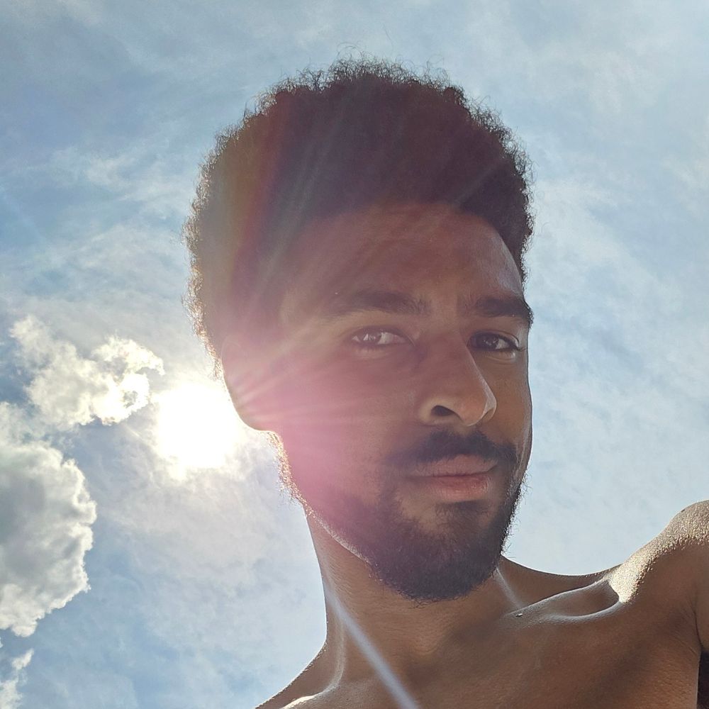 Ron ☀️ Marq