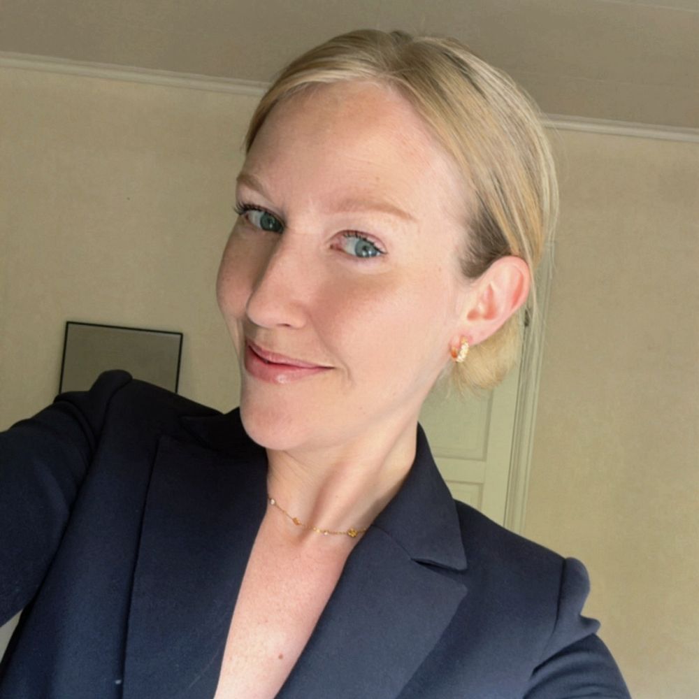 Kristine L Solli