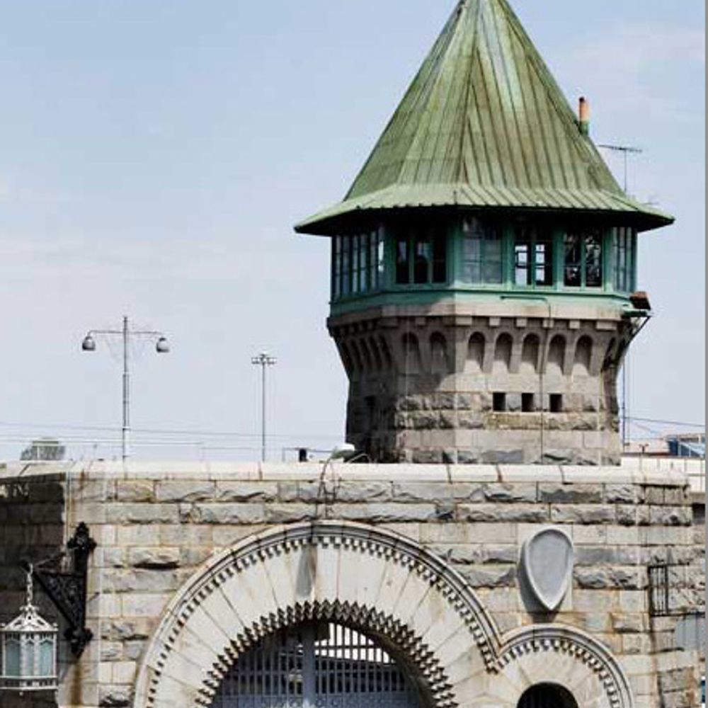 Folsom Cell Block 5