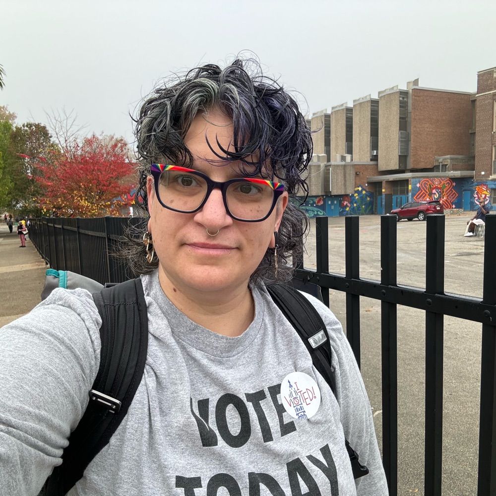 Teresa Tbone Kneegrabber