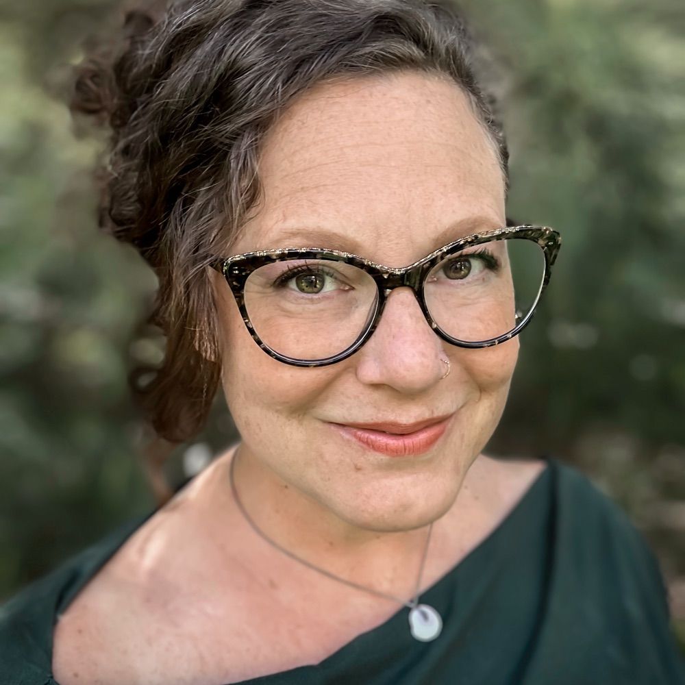 Teresa Robertson, BFA, CD(DONA), PAILAdvocate