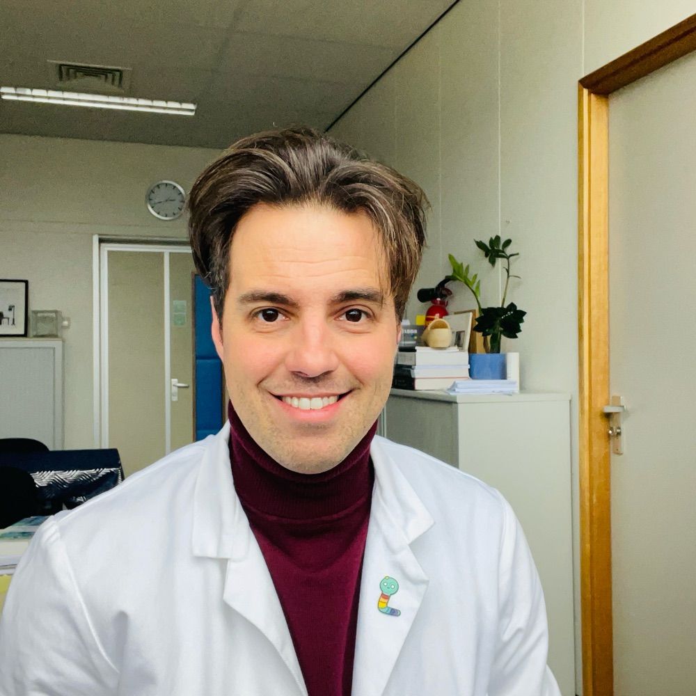 Dr. Roan Fraser