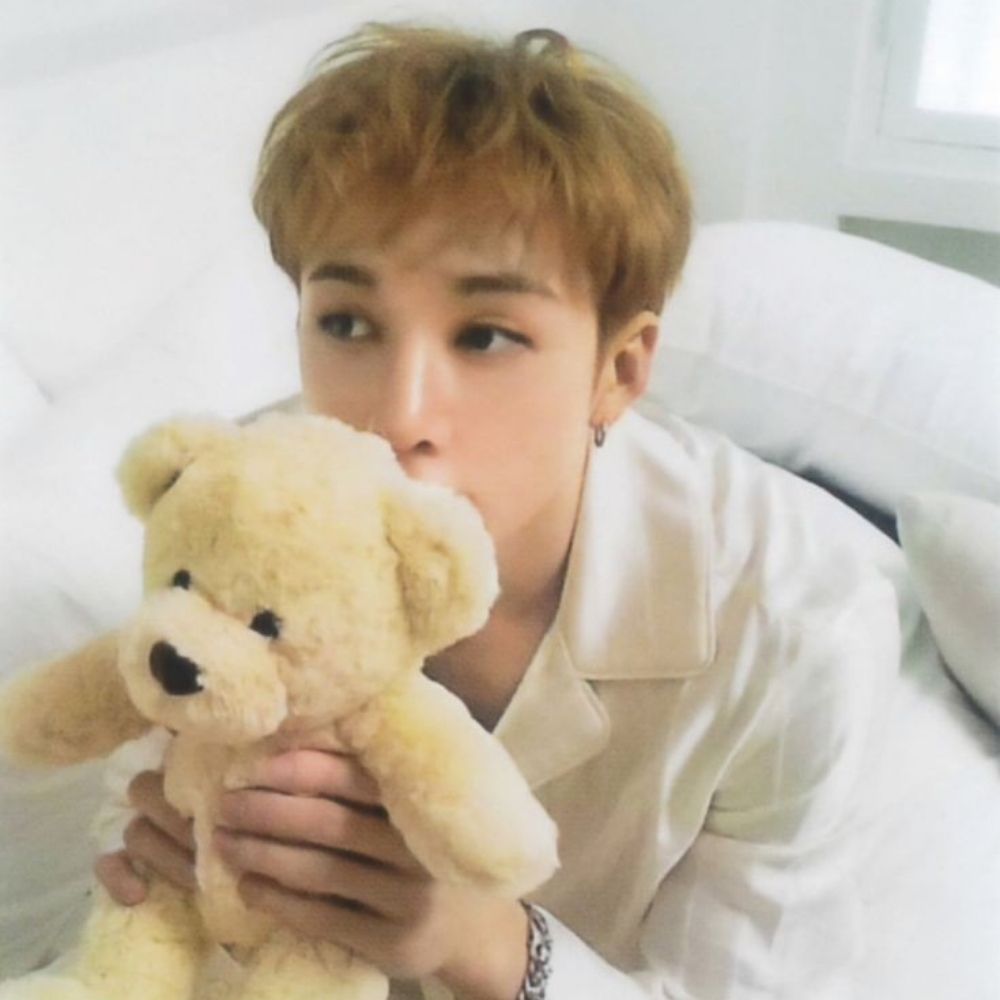 lia ! ’ 𐚁 ( bangchan's wife )