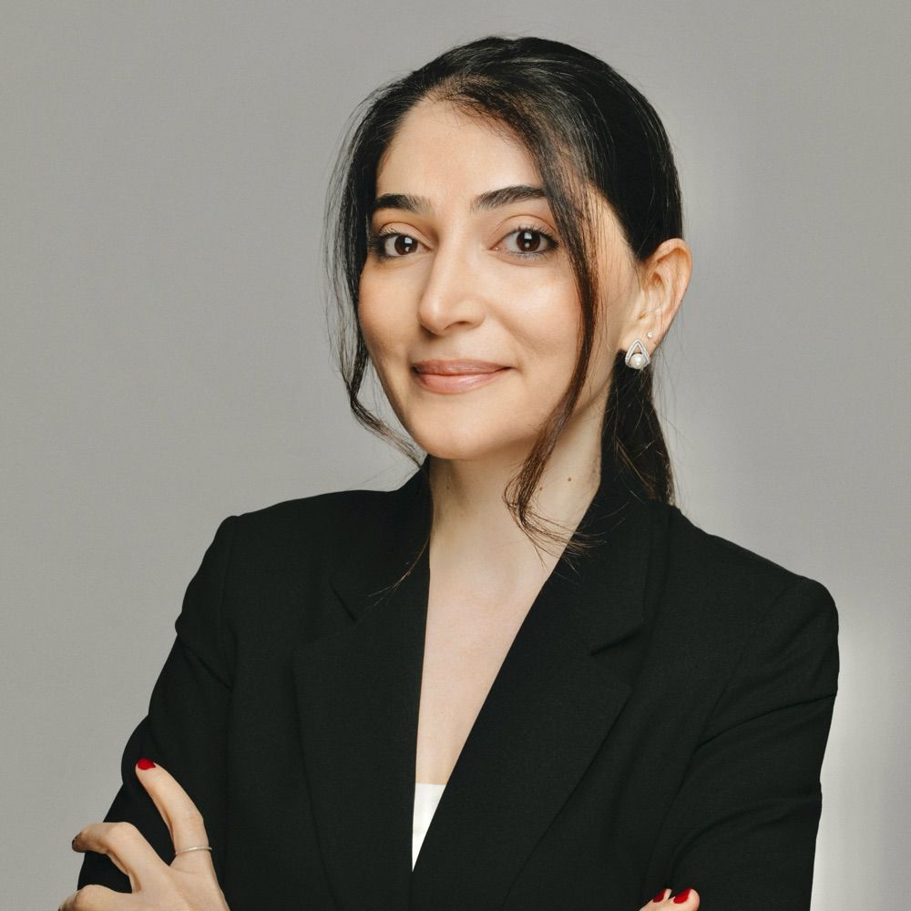 Dr. Elif Biber