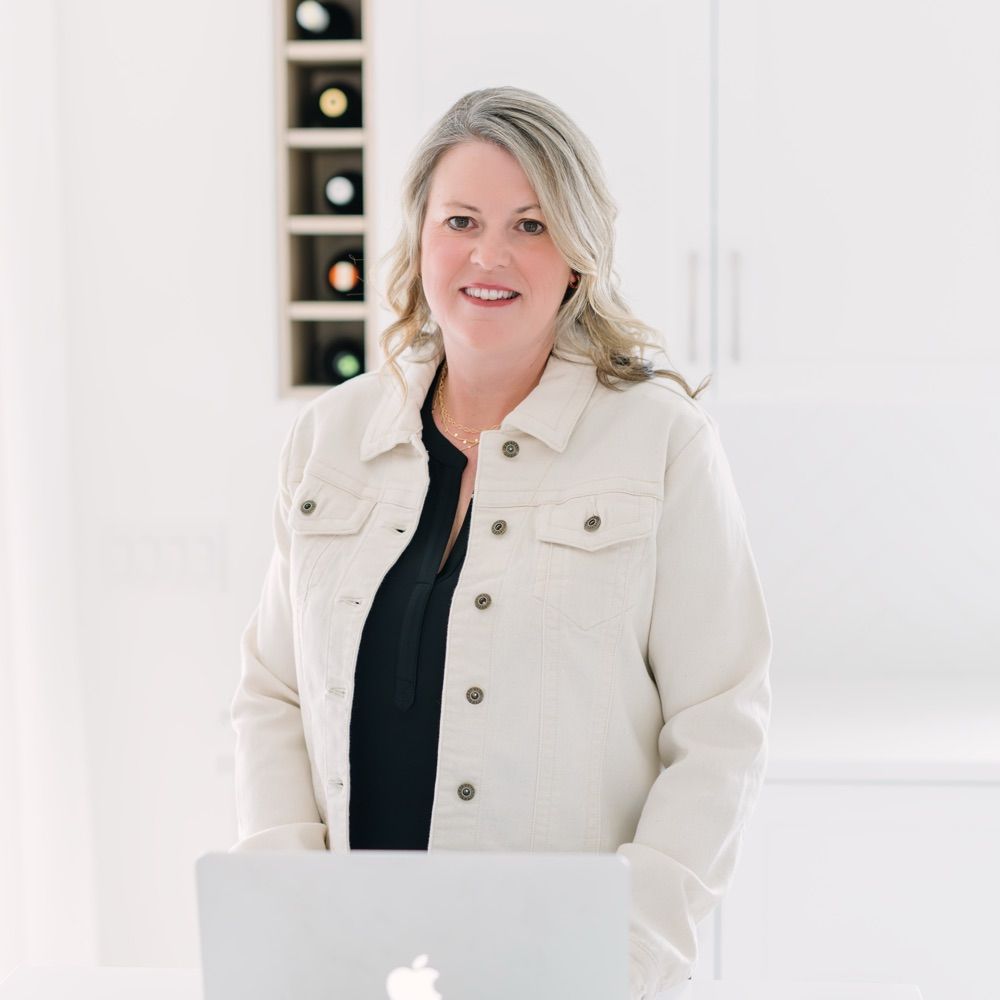 Shelley Angus-Harvie