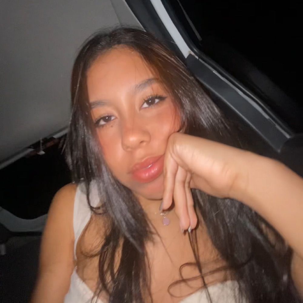 Tauana F 
