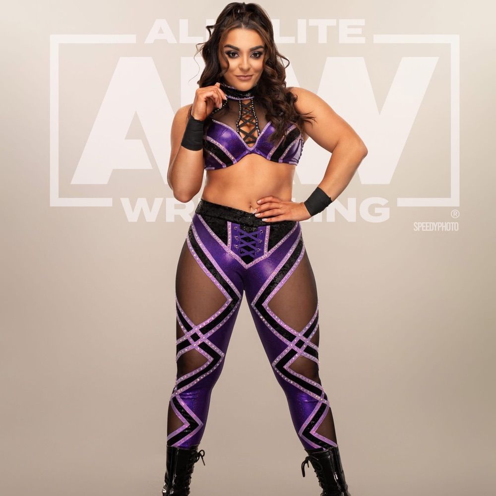 Profile picture deonnapurrazzo.bsky.social