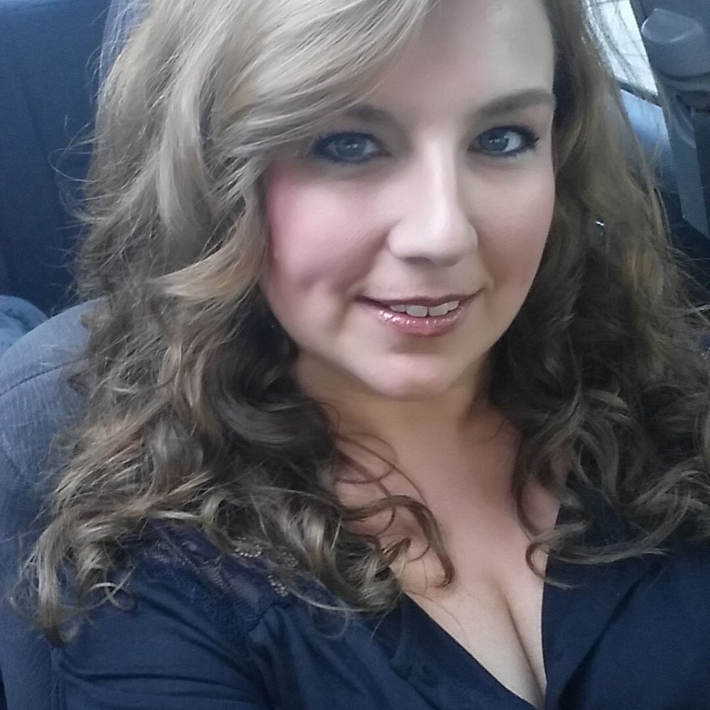 Angela M DiLoreto