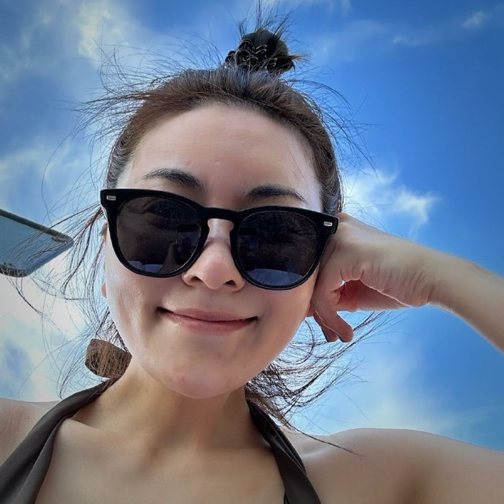 TinaLee