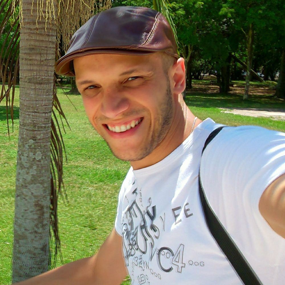 Rodrigo I. Schüffner 🦋🇧🇷's avatar