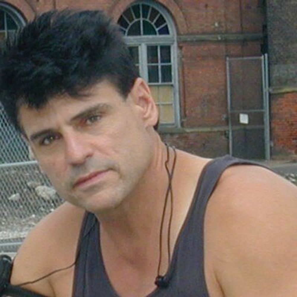 James Bonz