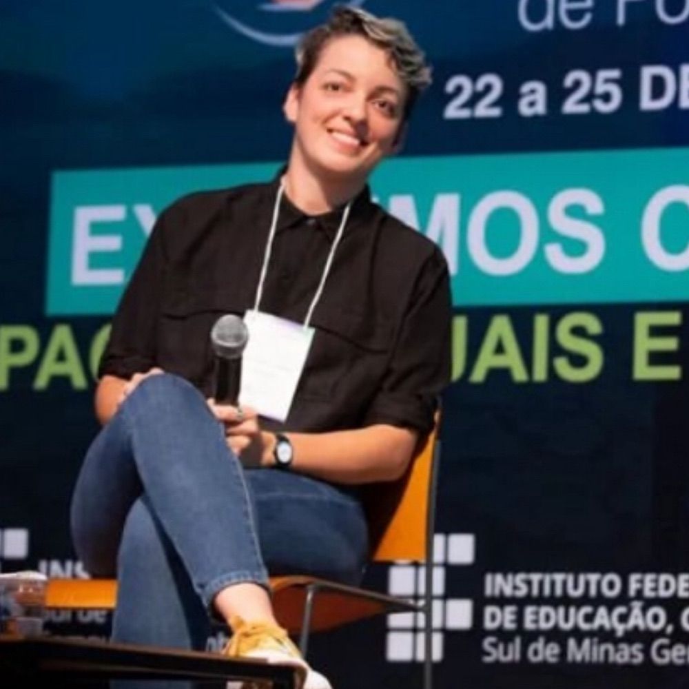 Núbia Beray Armond
