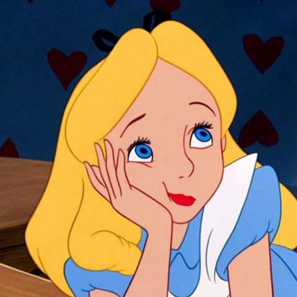 alice mas não no país maravilhas  