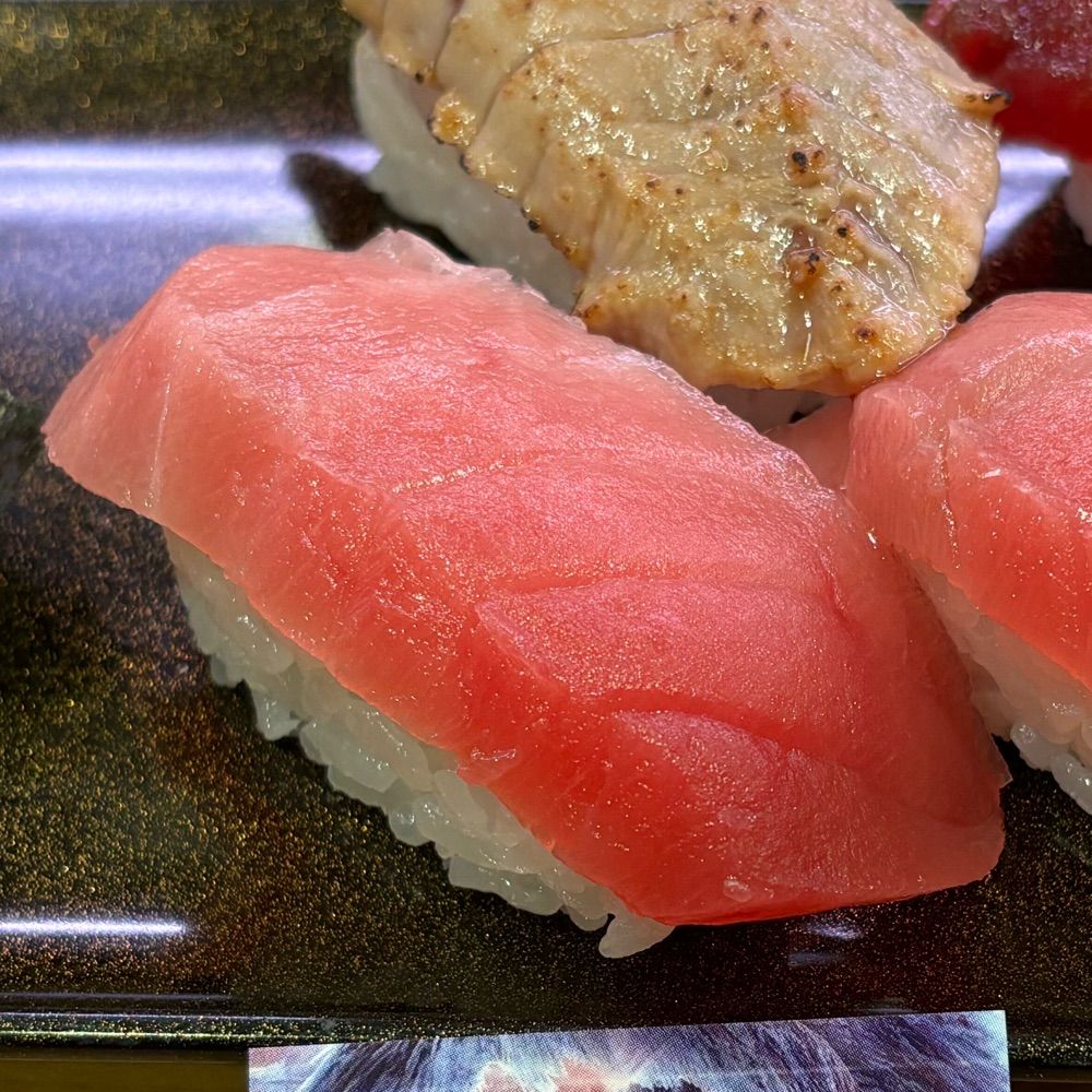 まぐろどん