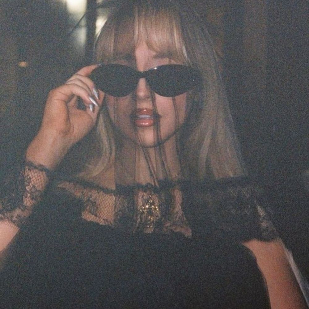 mónica ♡