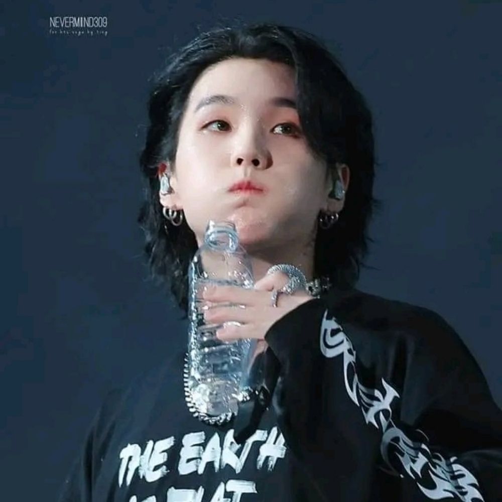Ari ¹⁶⁴⁴ 💜🏁
