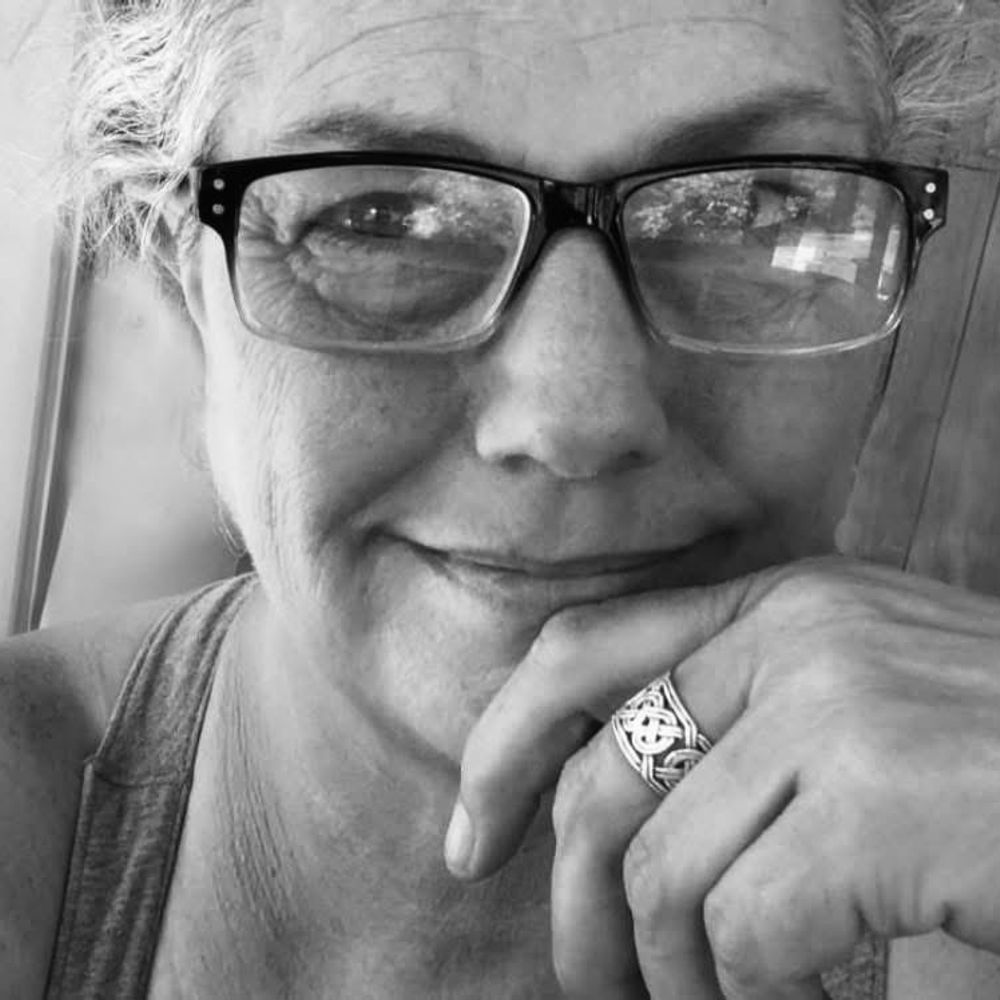 Teri Rhodes White