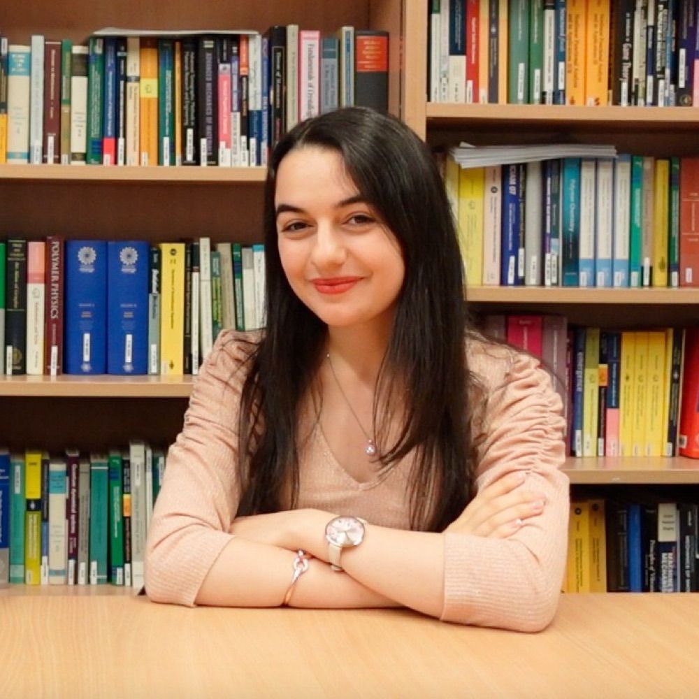 Dr Maria Violaris