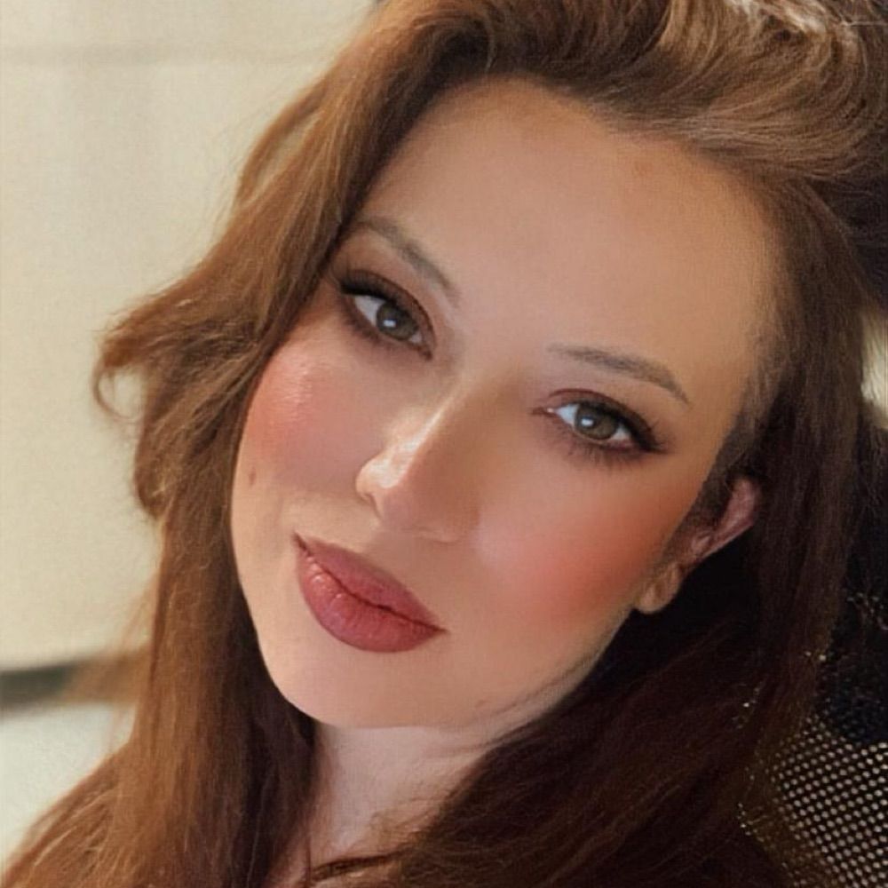 Sinem😎