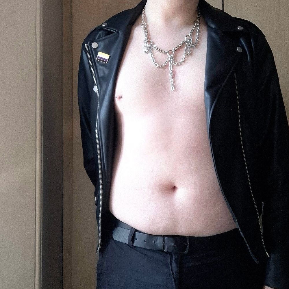 LockedUpEnby (they/them)