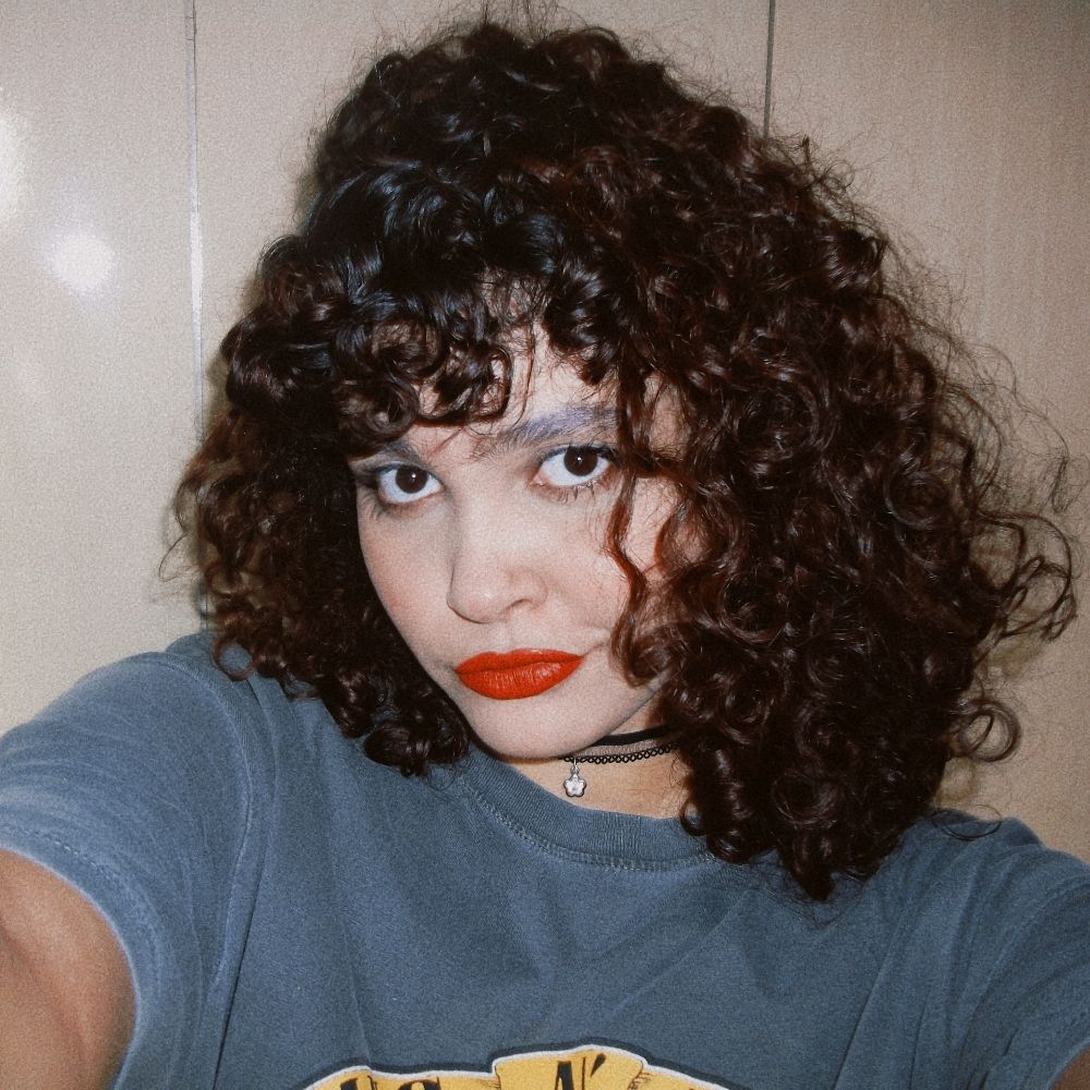 júlia ☆