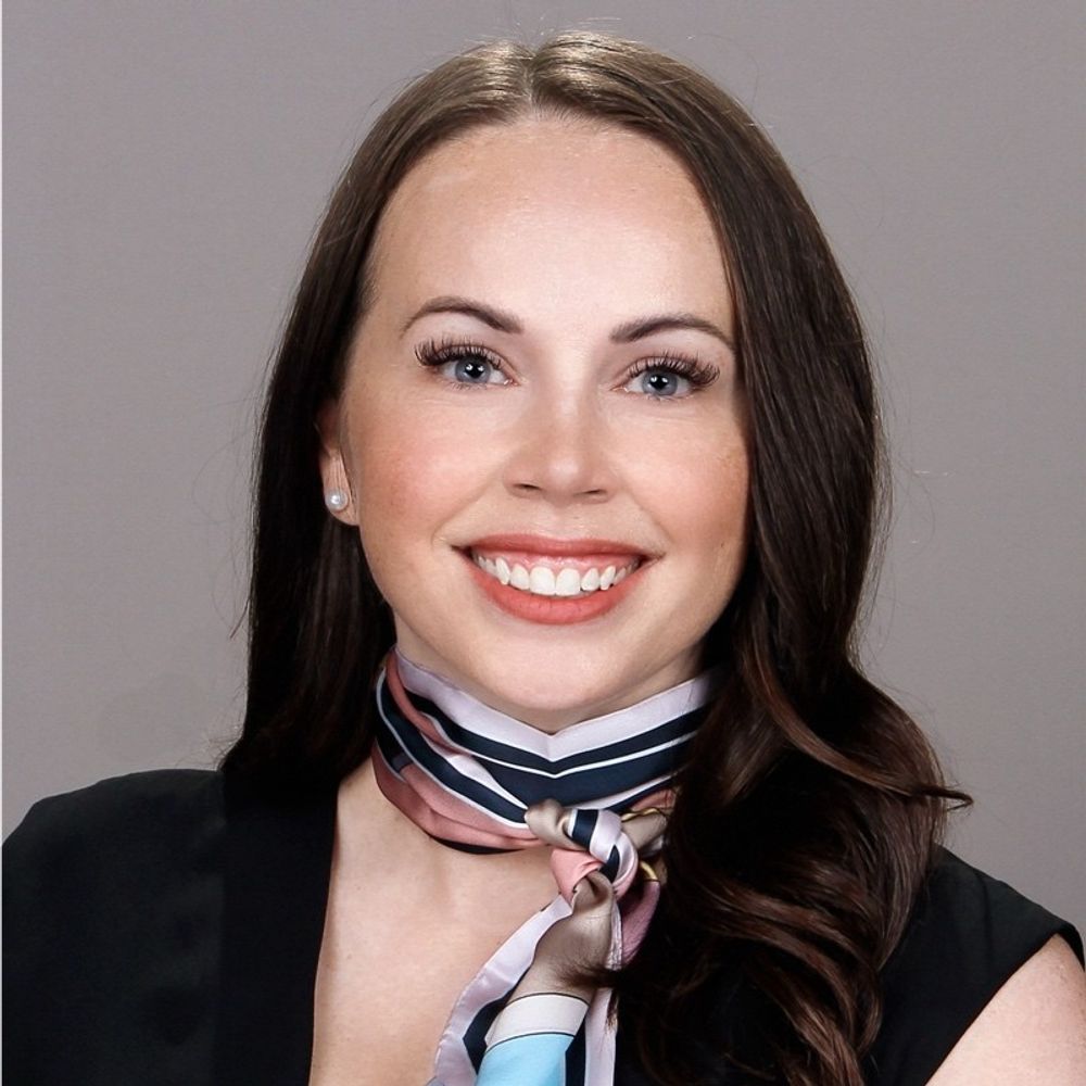 Shawna Calderwood | Lavish Adventure Travel 🇨🇦