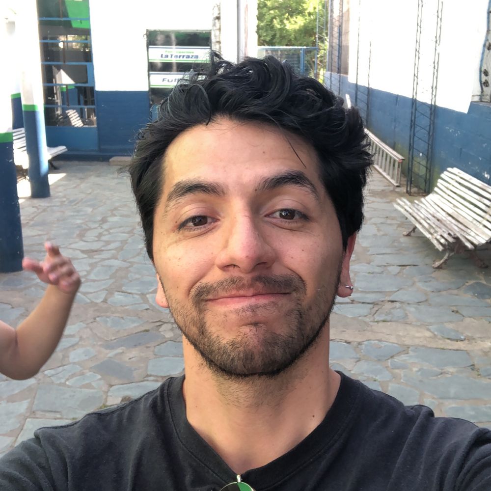 José Reveles