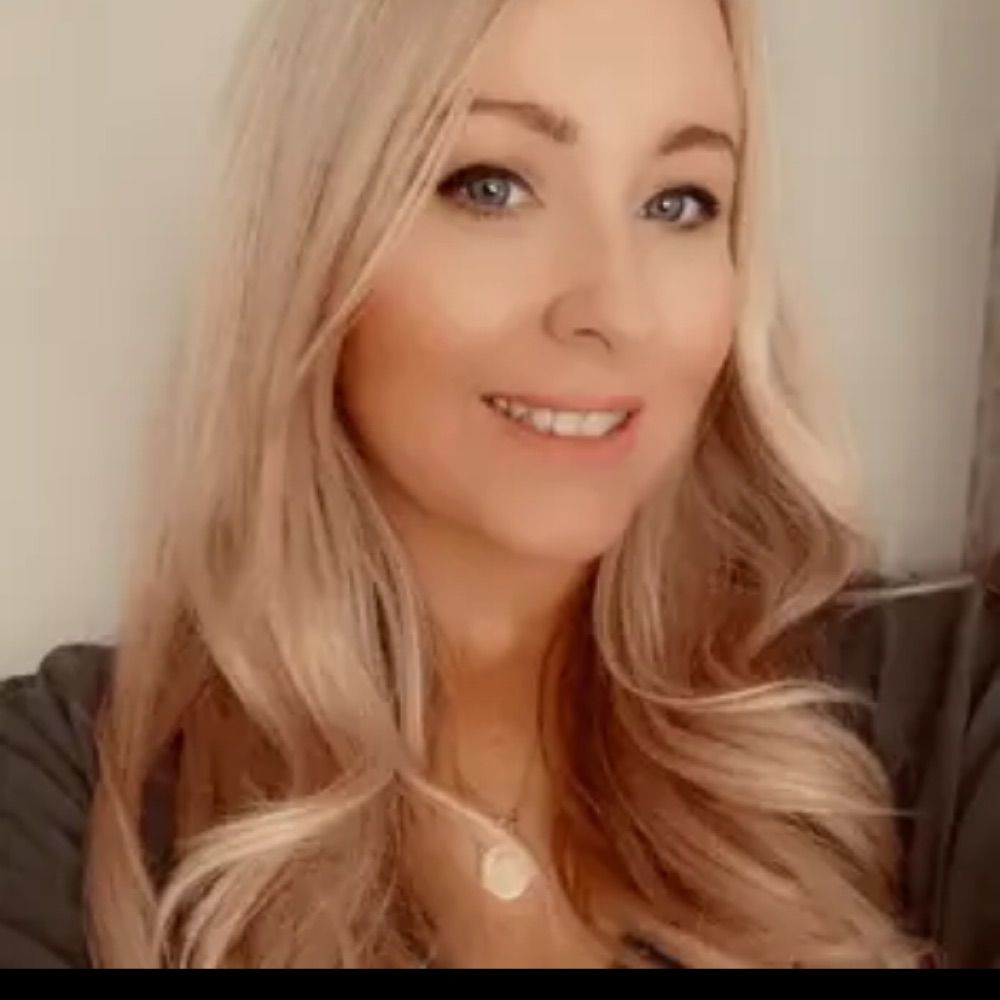  Clare Gardner