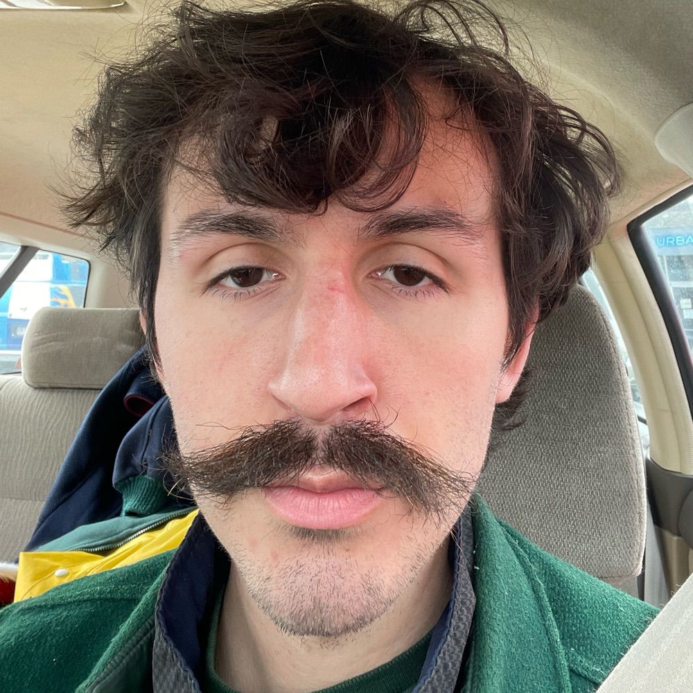 Alex 🤡