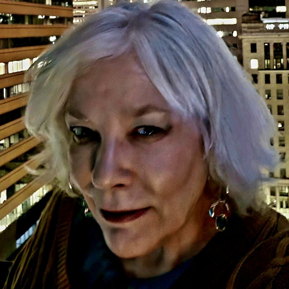 Sue C. 🤟😺🇺🇲 🇺🇦 cc