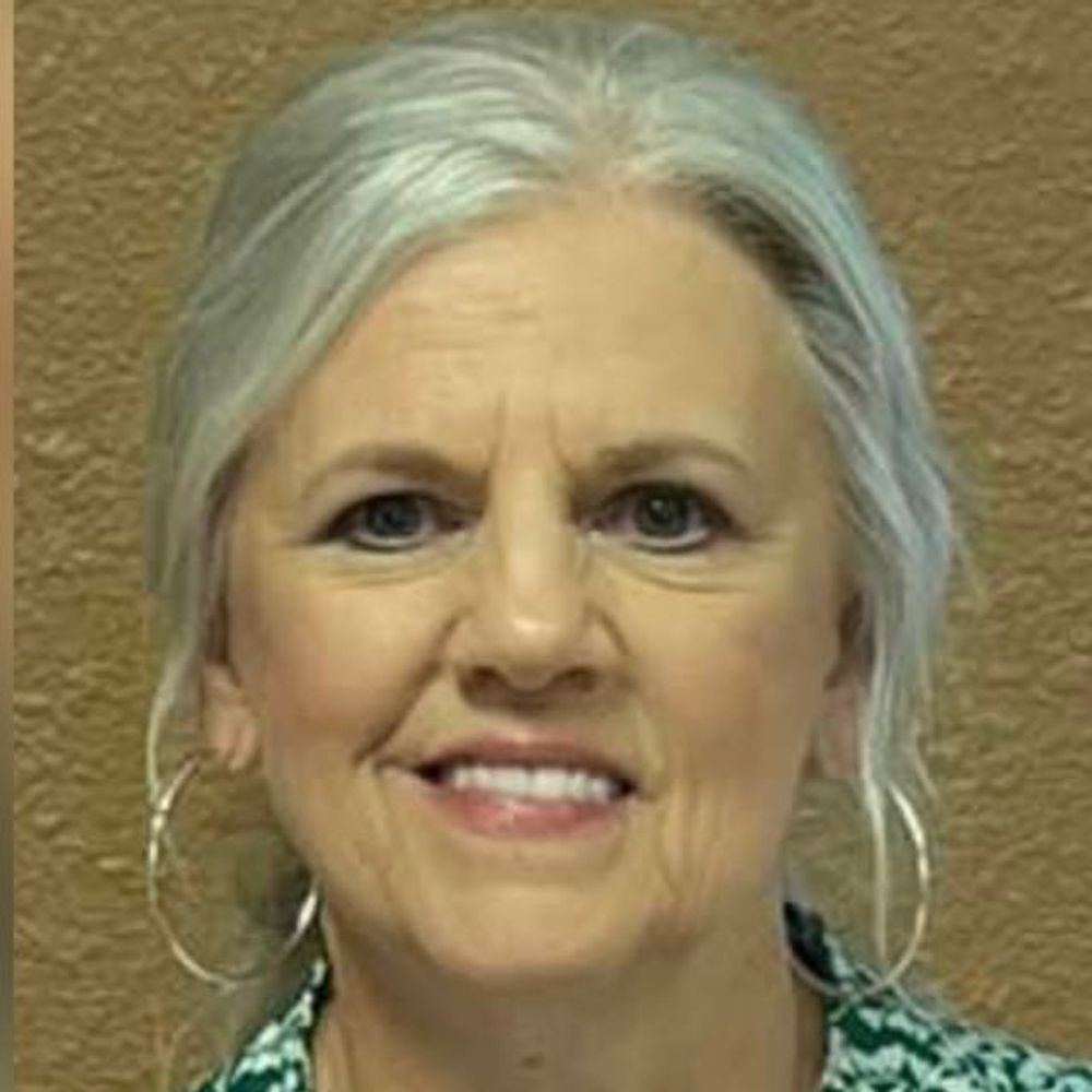 Elaine Cross