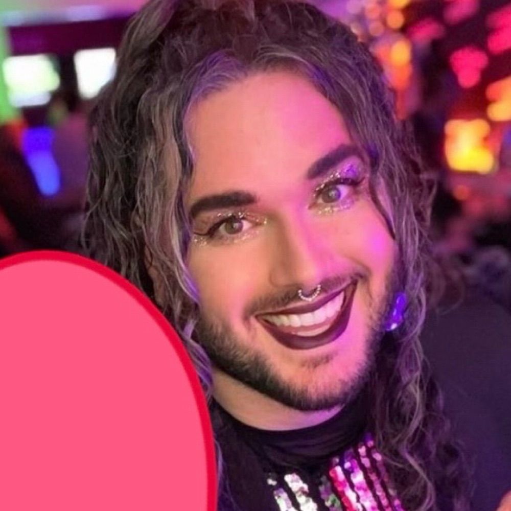 Bo Frazier [they/them]