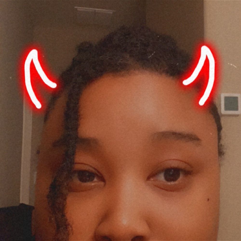 Rae🥀