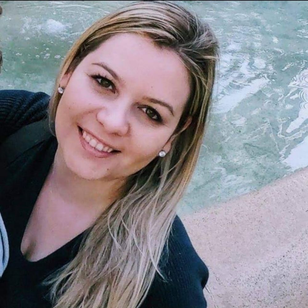 Ana Paula de Oliveira 