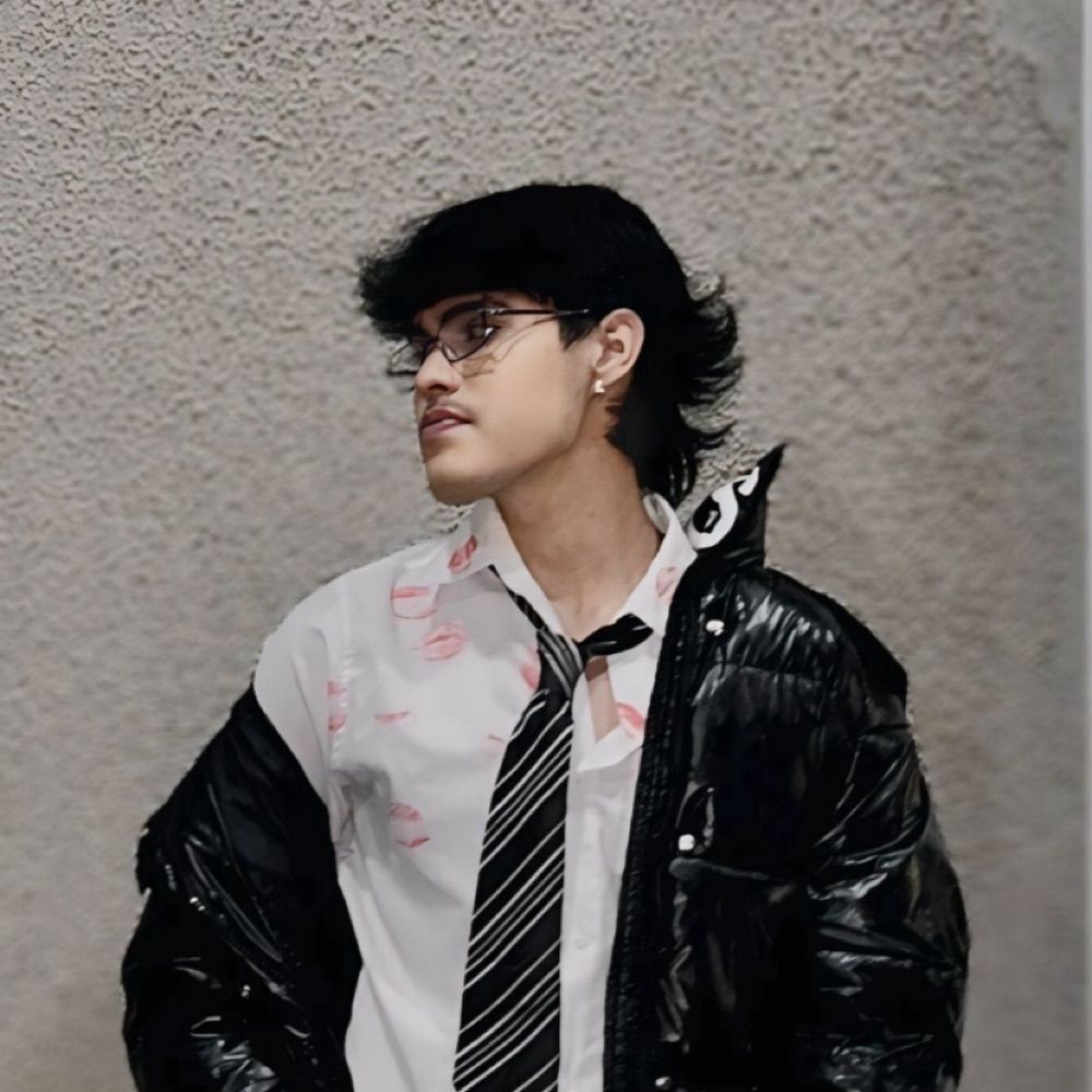 Gus ☆