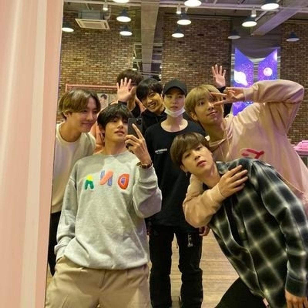 정.等待2025屬於我們的春日到來🥺