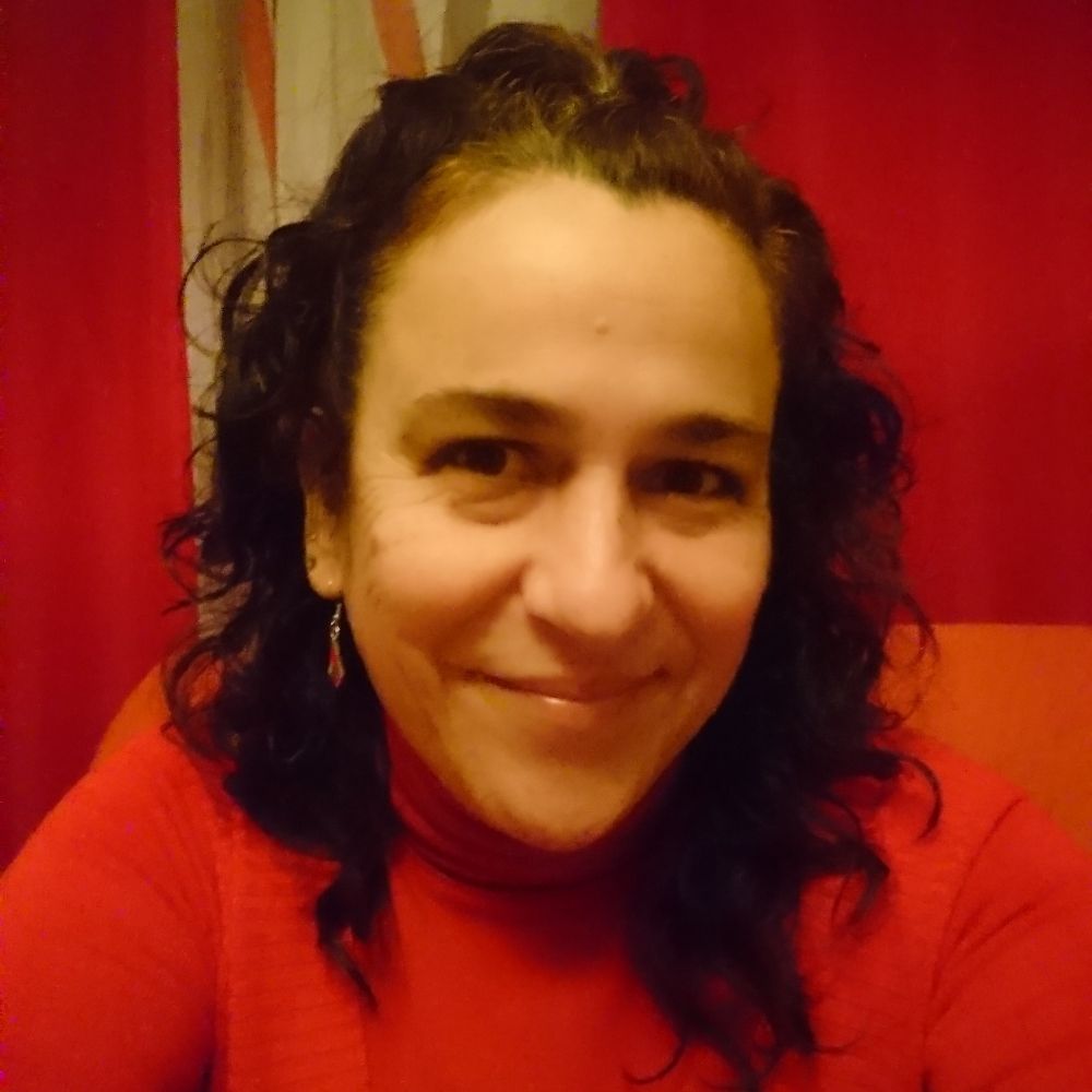 Ana Calzada
