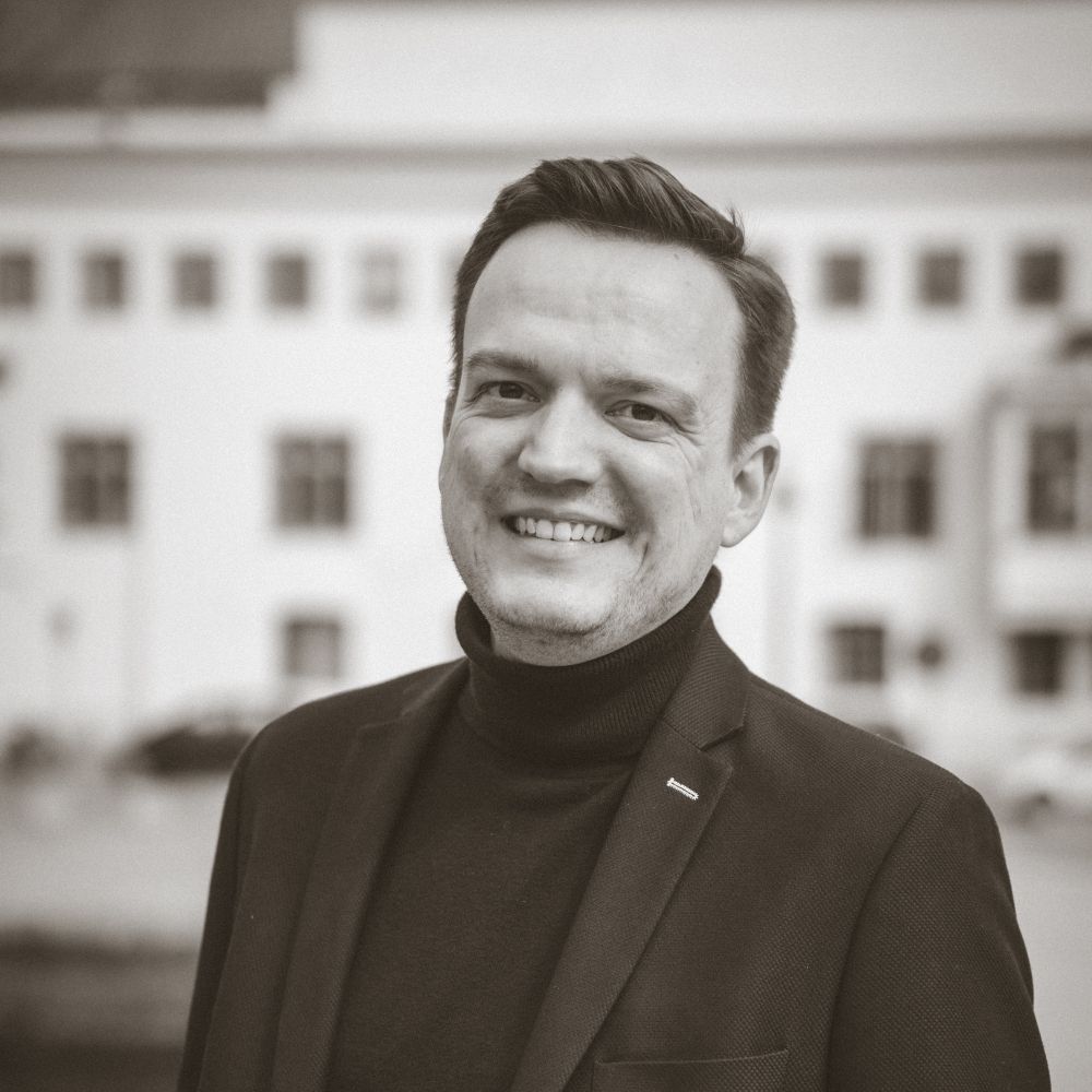 Martin Blank