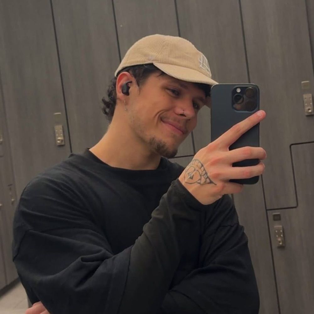 c0nwh0re.bsky.social