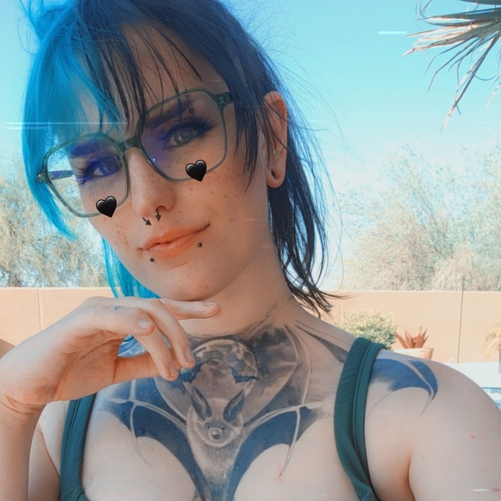 𝔎𝔞𝔶🥀