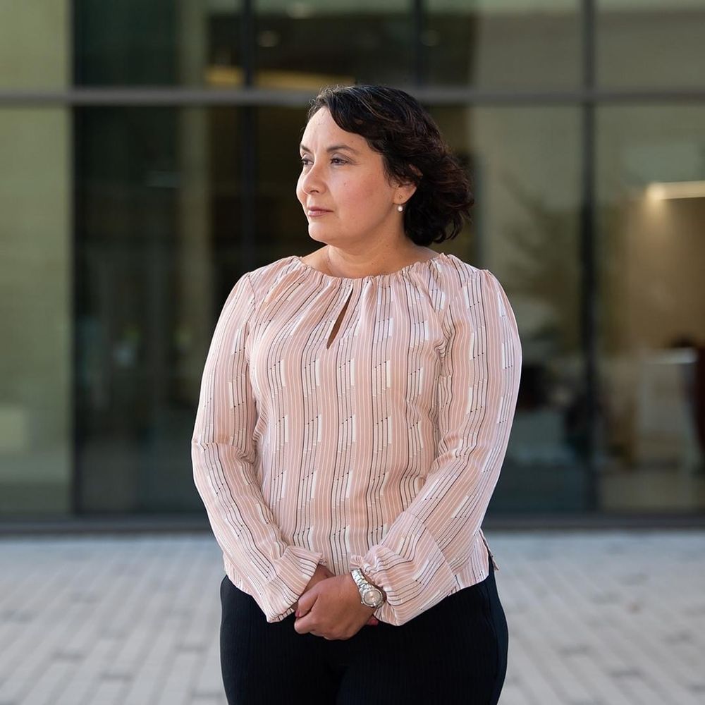 Dr. Carmen Valdez