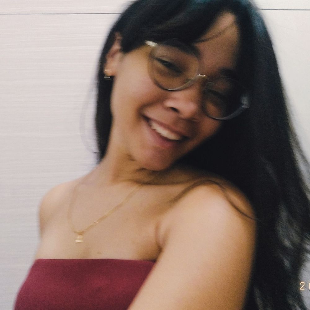 Bea (dc ’ girl🦇)