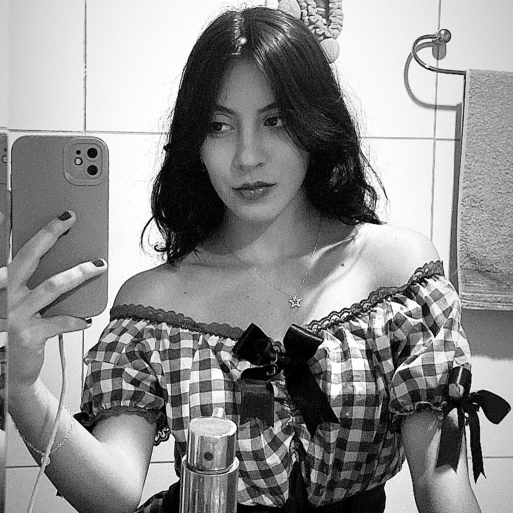 Julia Renatinha 