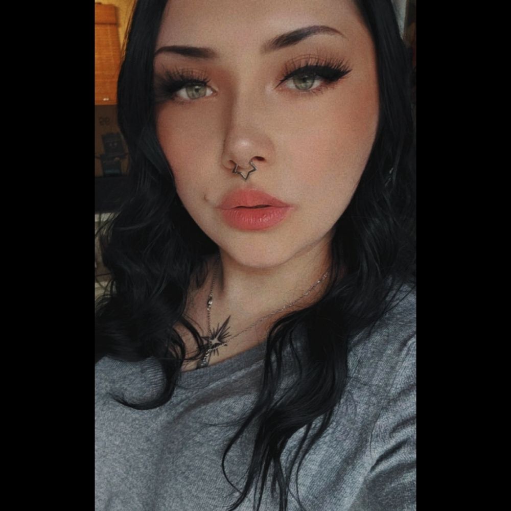 ✩🕯️☾༺ℜ𝔞𝔳𝔬𝔫༻☽🕯️✩