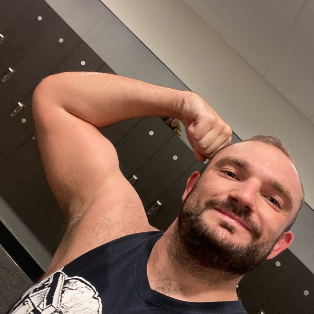 GrwingMscleBear