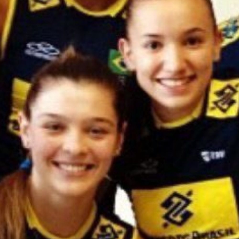 letoleto goies filha da julia kudiess