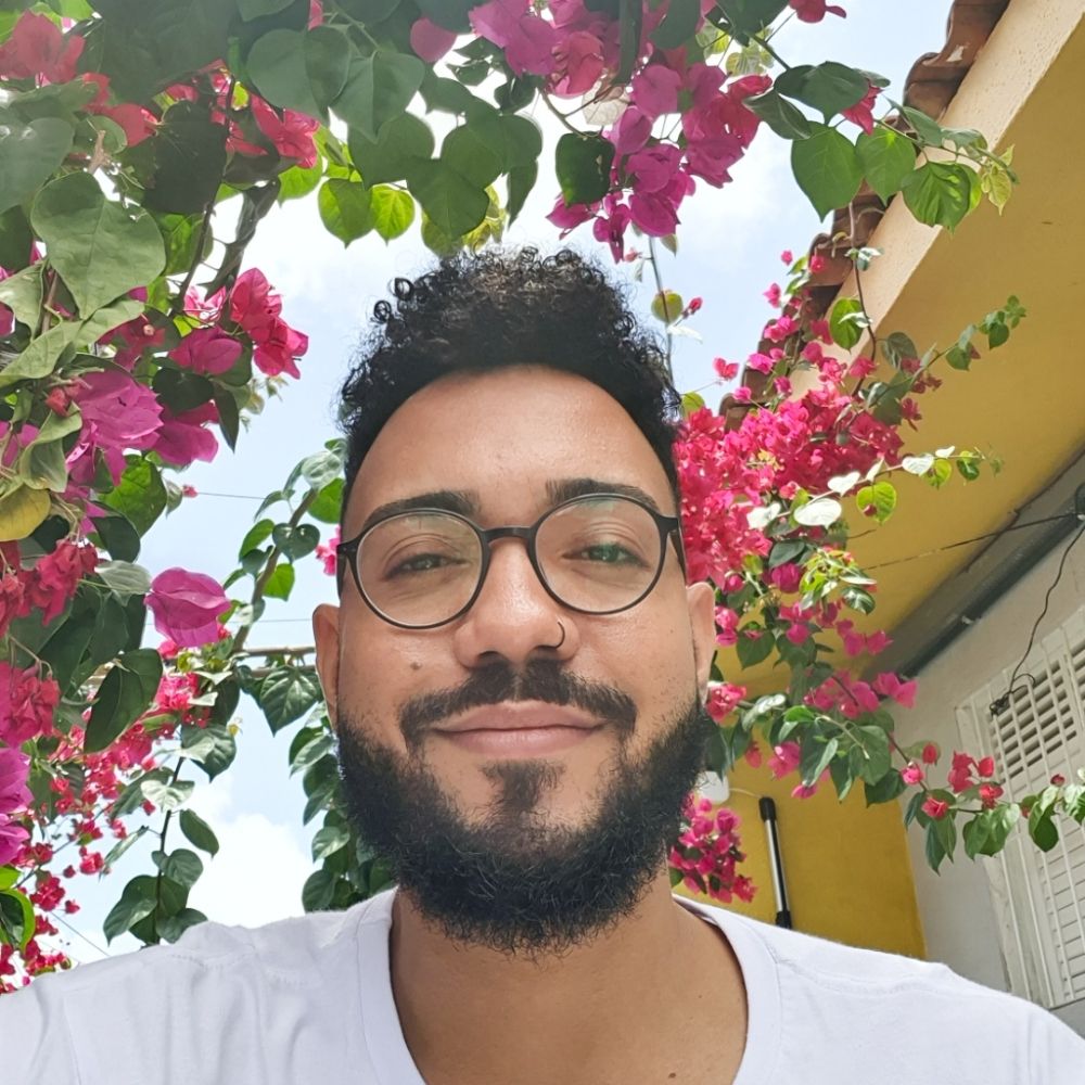 vitorugu.bsky.social