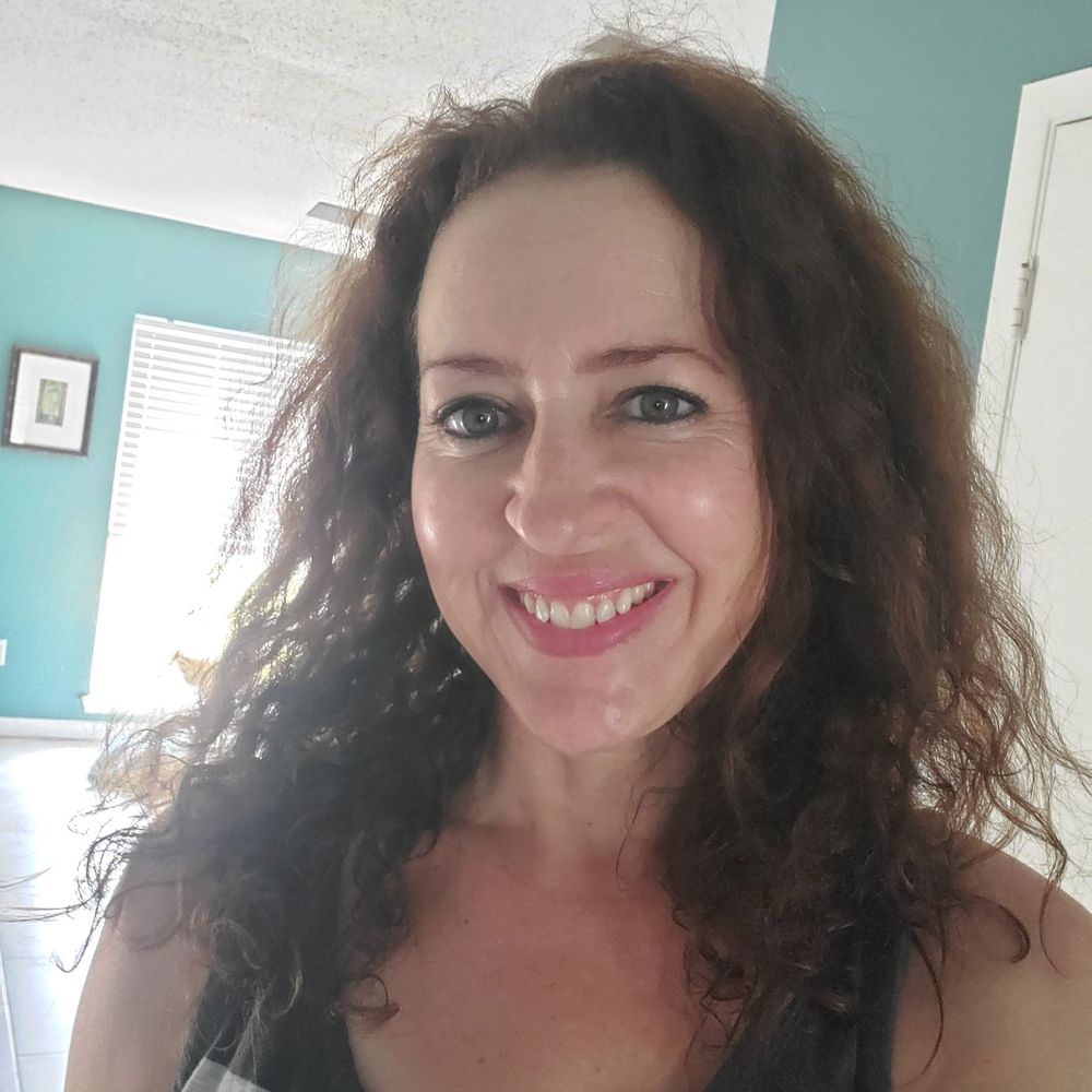 Stephanie Brownlow Loman